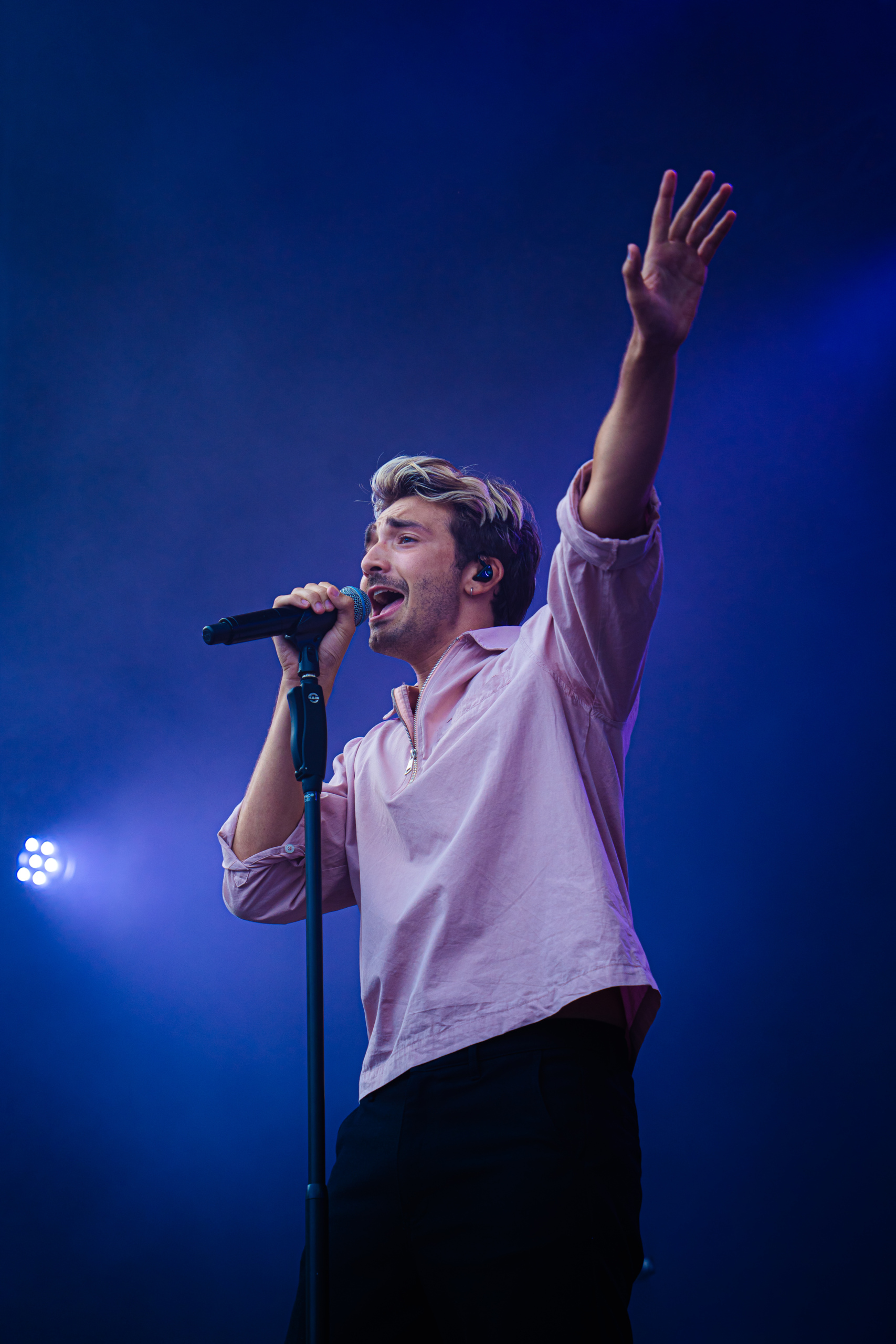 Aaron Blommaert @ Herentals Feest, picture 10, photographed by Silke Daems - FrontView Magazine