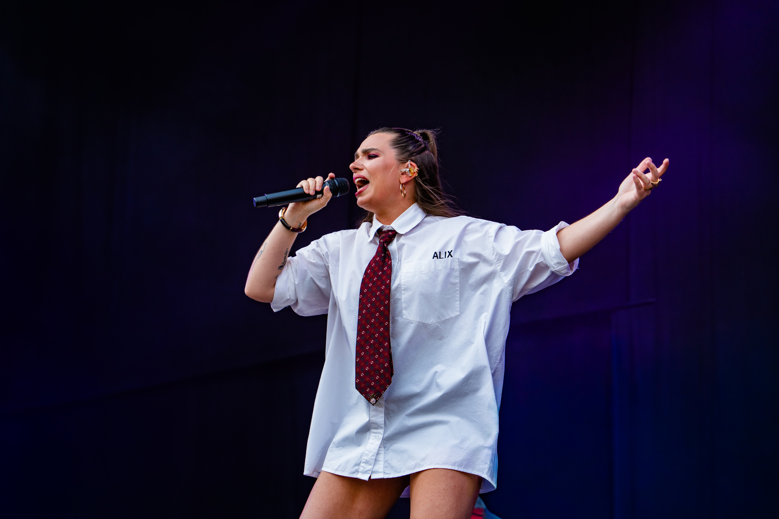 Leez @ Herentals Feest, picture 8, photographed by Silke Daems - FrontView Magazine
