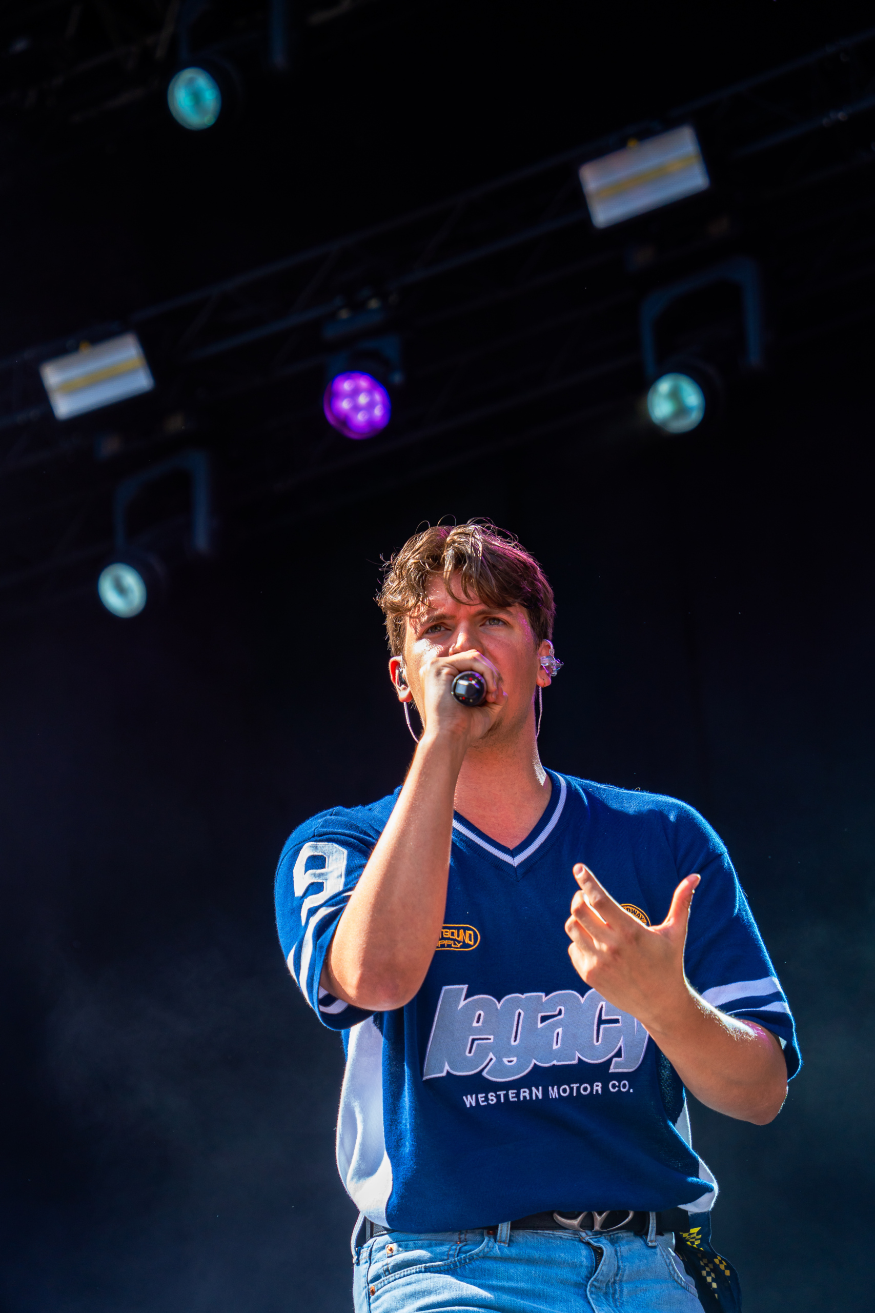 Mathias Mesmans @ Herentals Feest, picture 11, photographed by Silke Daems - FrontView Magazine