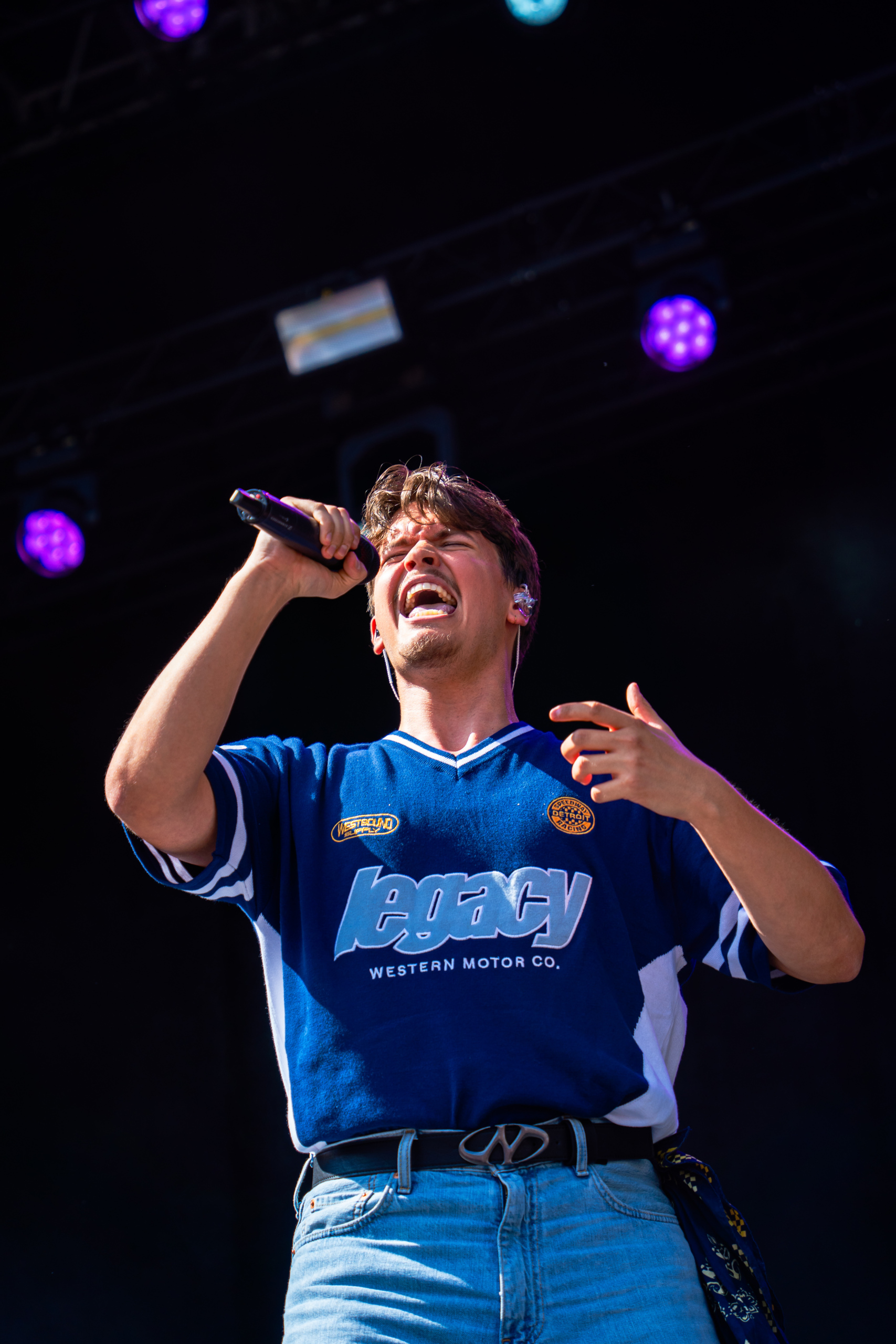 Mathias Mesmans @ Herentals Feest, picture 12, photographed by Silke Daems - FrontView Magazine