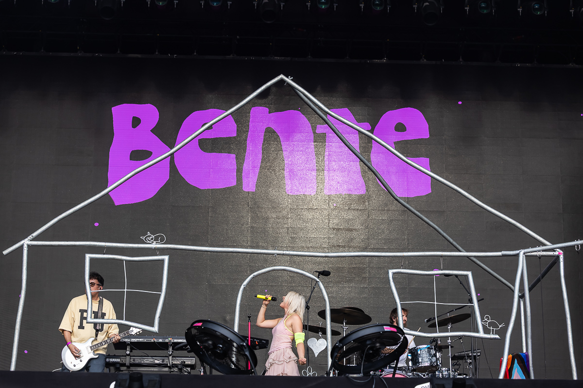 Bente @ Lokerse feesten, foto 8, foto's door Marc Verdonck - FrontView Magazine