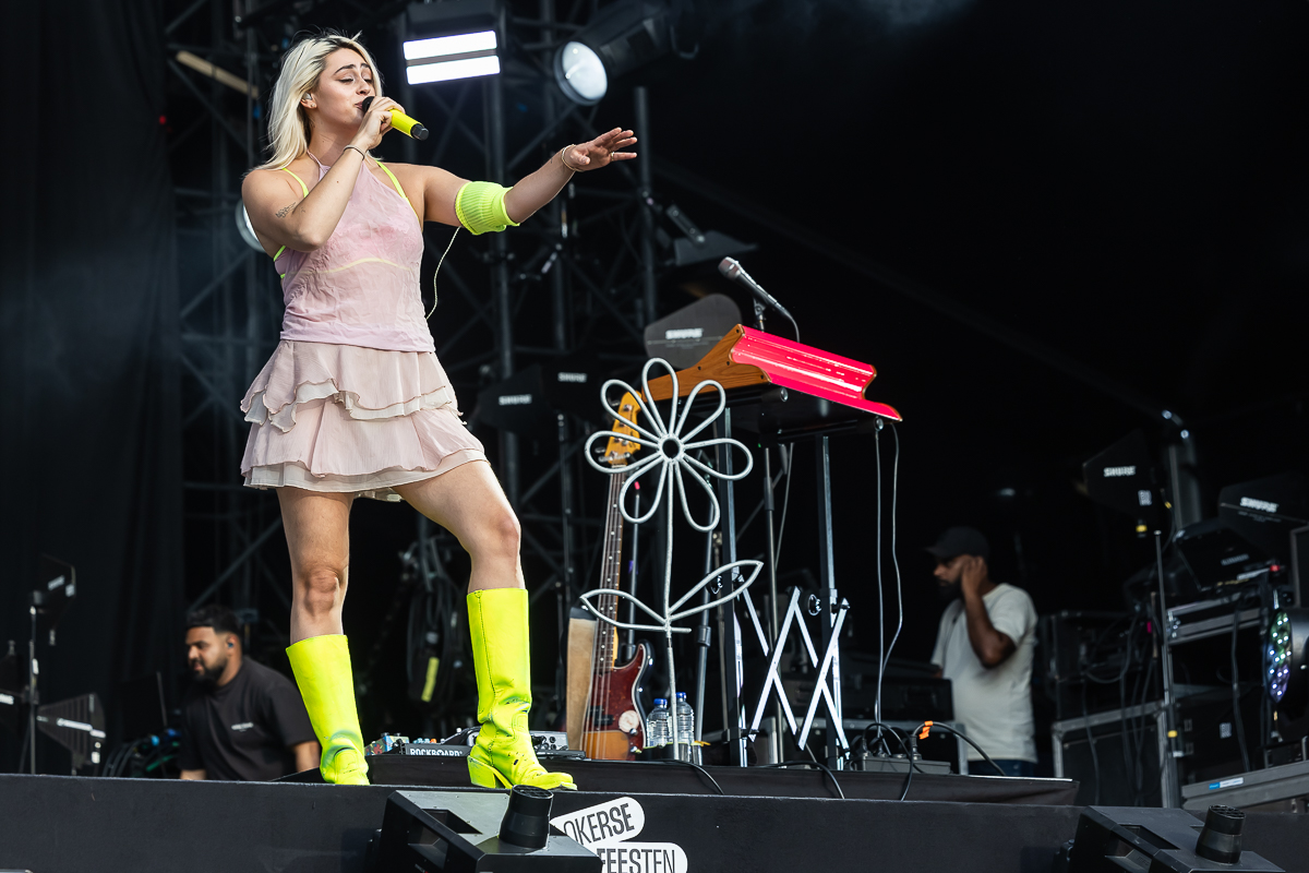Bente @ Lokerse feesten, foto 9, foto's door Marc Verdonck - FrontView Magazine