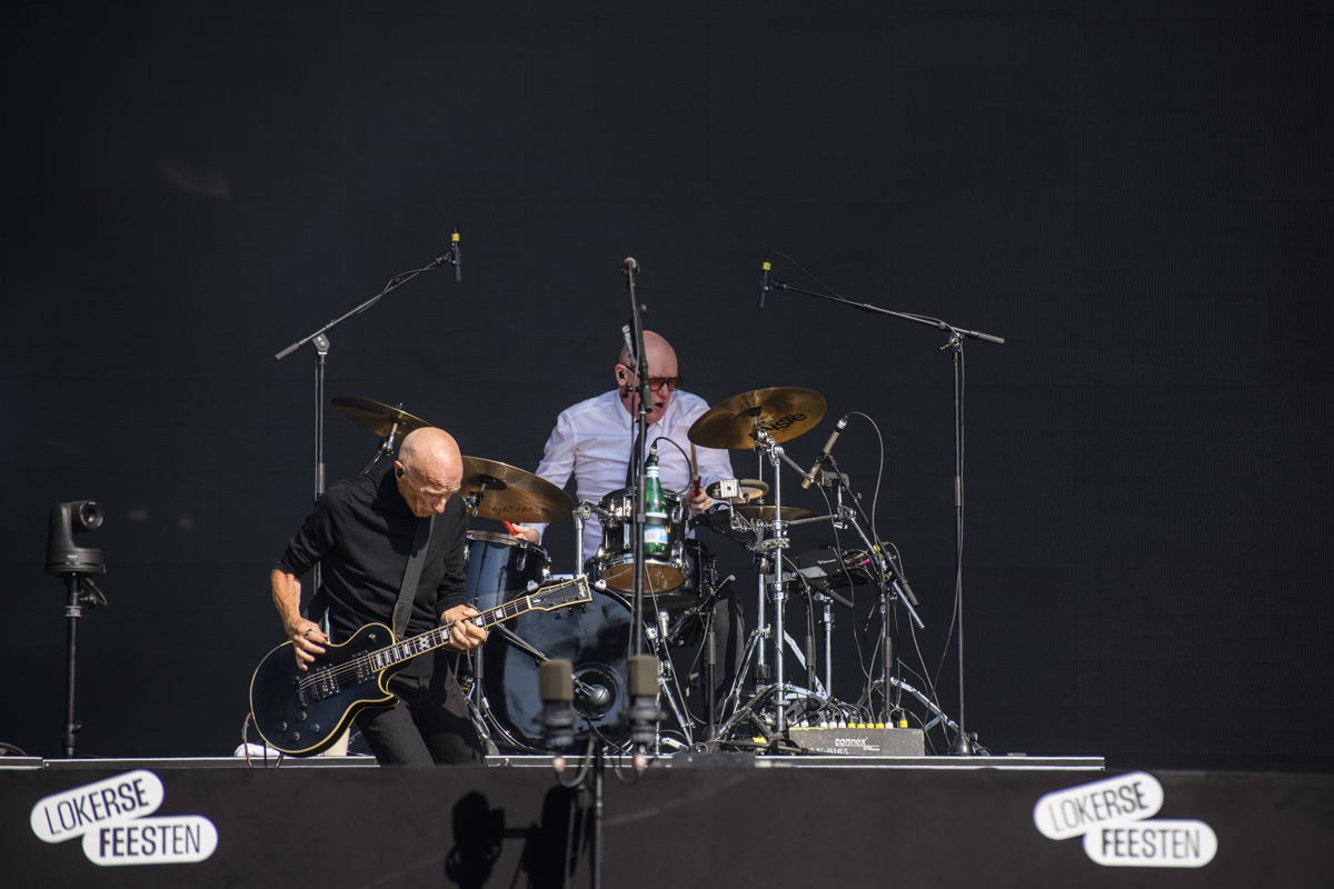 Midge Ure @ Lokerse Feesten, picture 6, photographed by Bart Janssens - FrontView Magazine