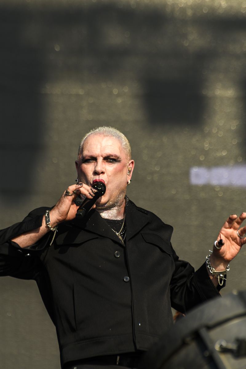 Gavin Friday @ Lokerse Feesten, picture 5, photographed by Bart Janssens - FrontView Magazine