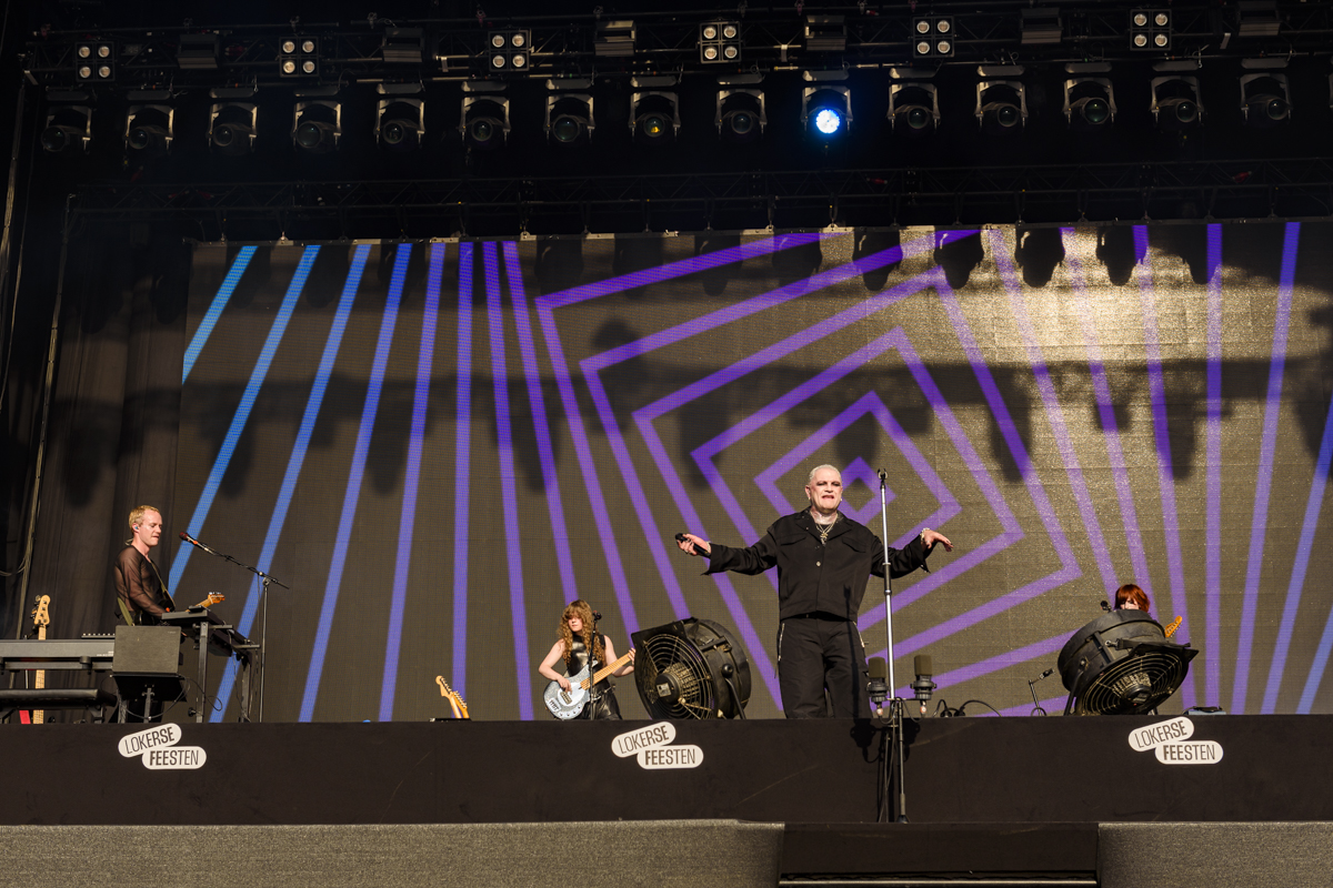 Gavin Friday @ Lokerse Feesten, picture 14, photographed by Bart Janssens - FrontView Magazine