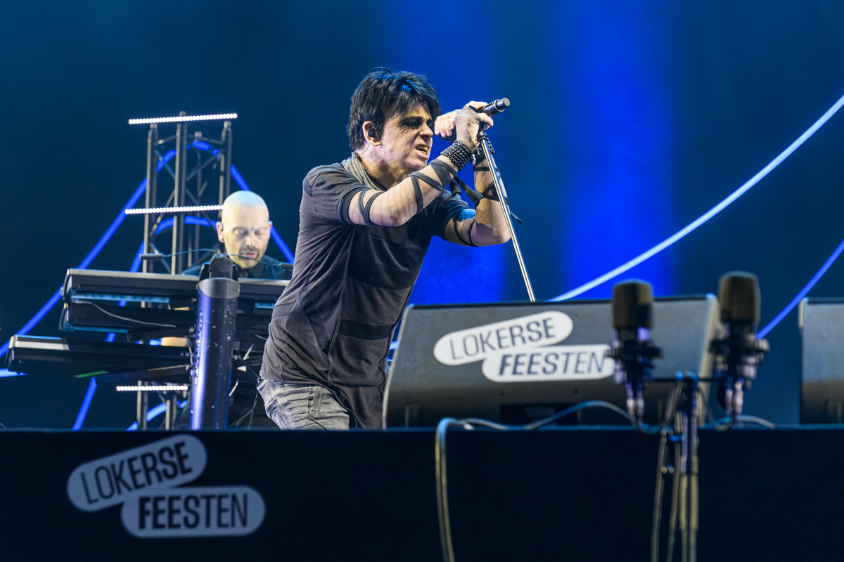 Gary Numan @ Lokerse Feesten, foto 4, foto's door Bart Janssens - FrontView Magazine