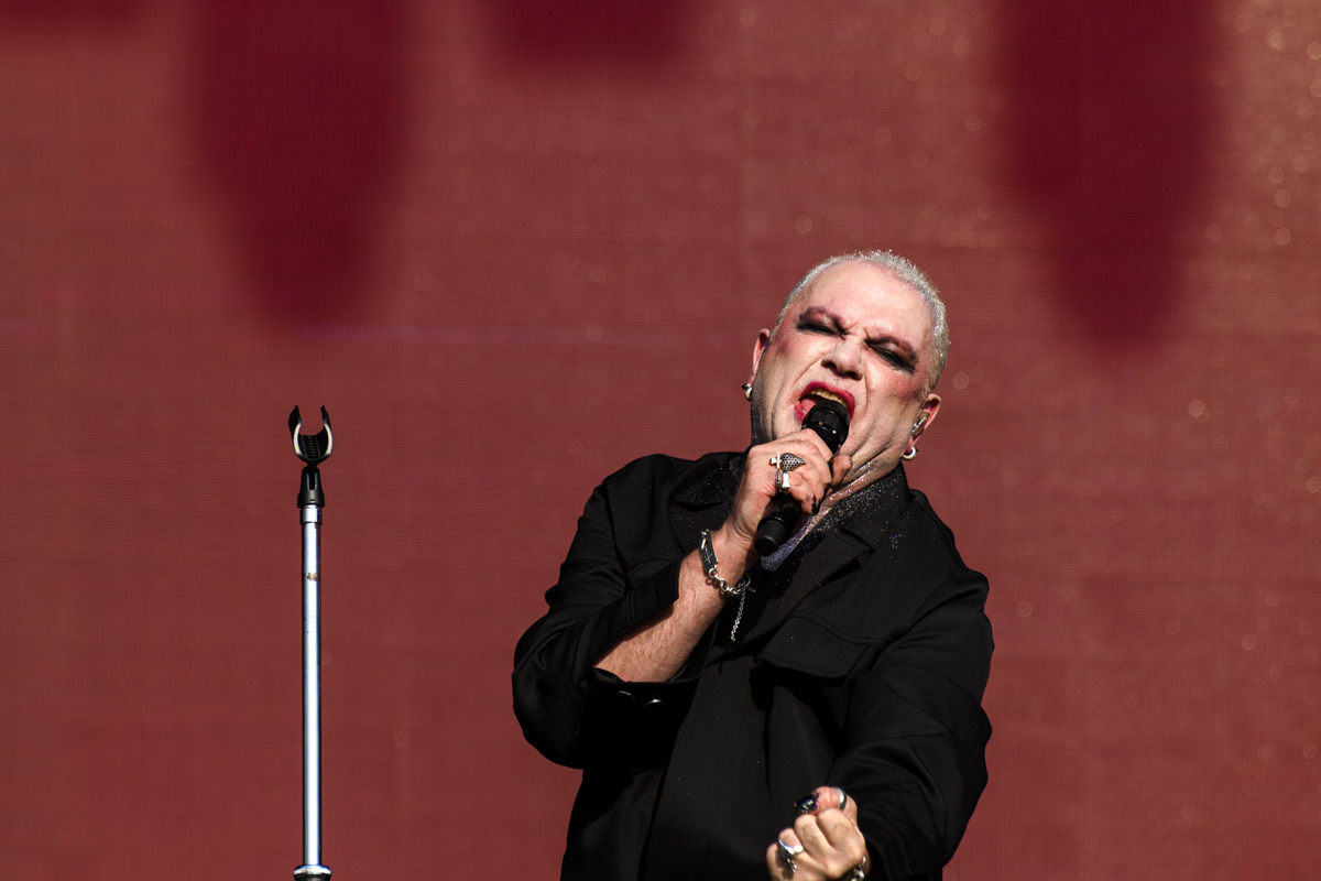 Gavin Friday @ Lokerse Feesten, picture 12, photographed by Bart Janssens - FrontView Magazine