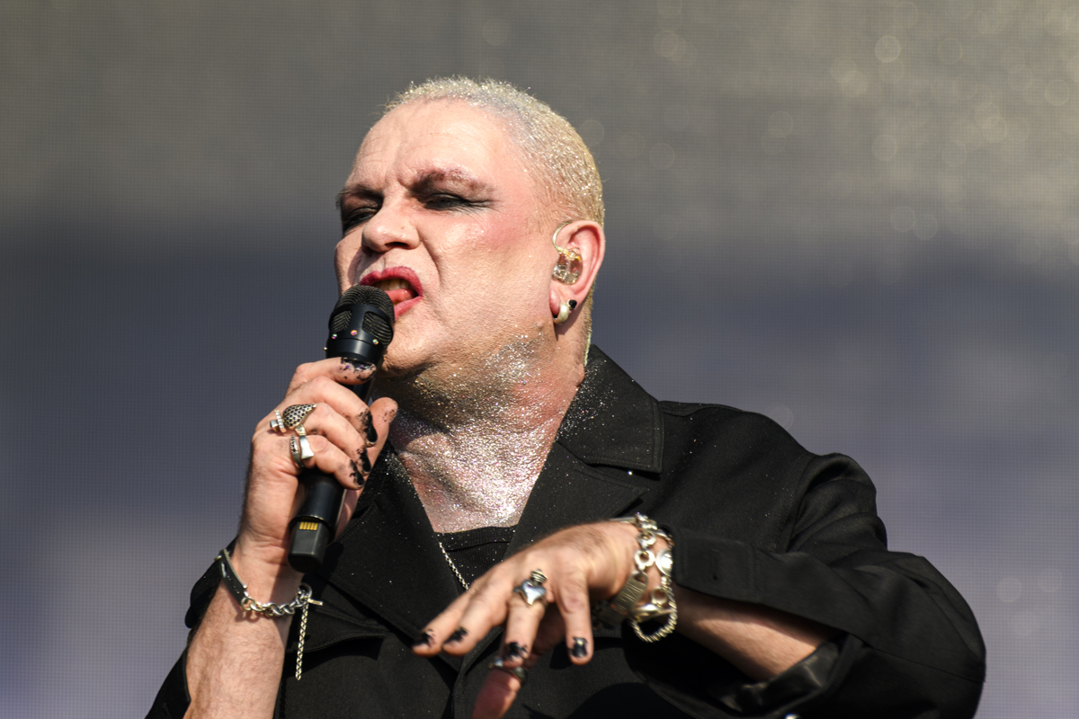Gavin Friday @ Lokerse Feesten, picture 3, photographed by Bart Janssens - FrontView Magazine