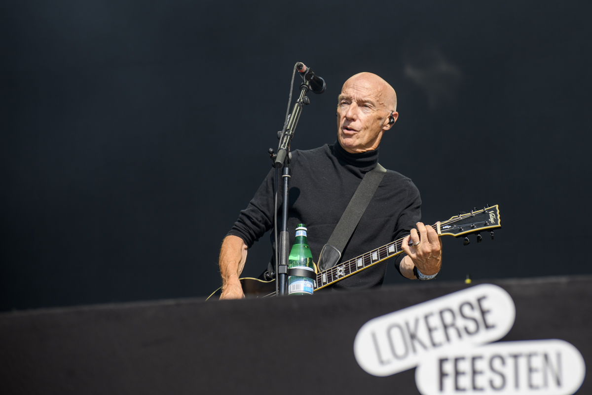 Midge Ure @ Lokerse Feesten, picture 9, photographed by Bart Janssens - FrontView Magazine