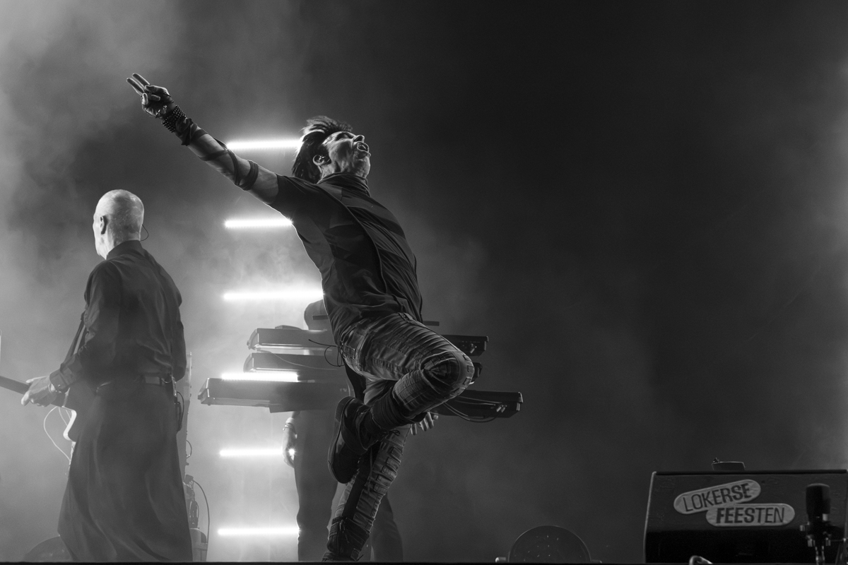 Gary Numan @ Lokerse Feesten, foto 15, foto's door Bart Janssens - FrontView Magazine