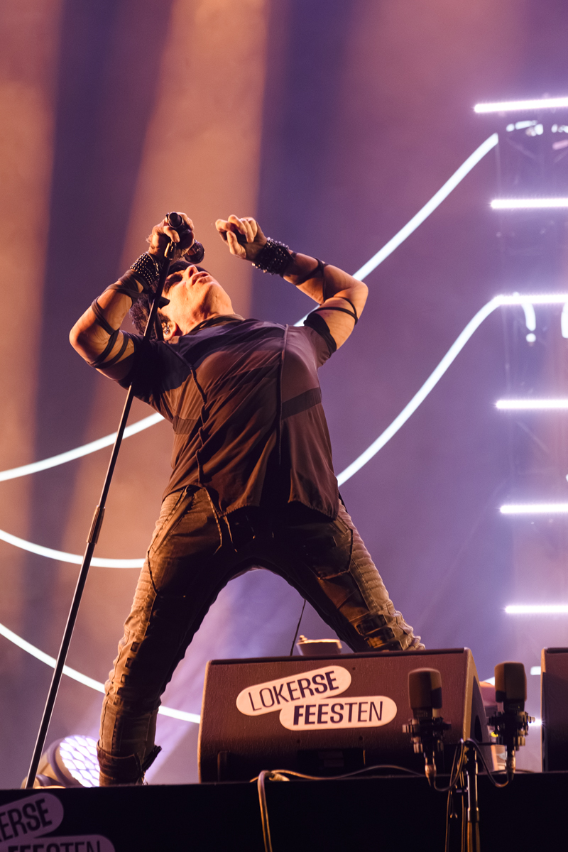 Gary Numan @ Lokerse Feesten, foto 13, foto's door Bart Janssens - FrontView Magazine