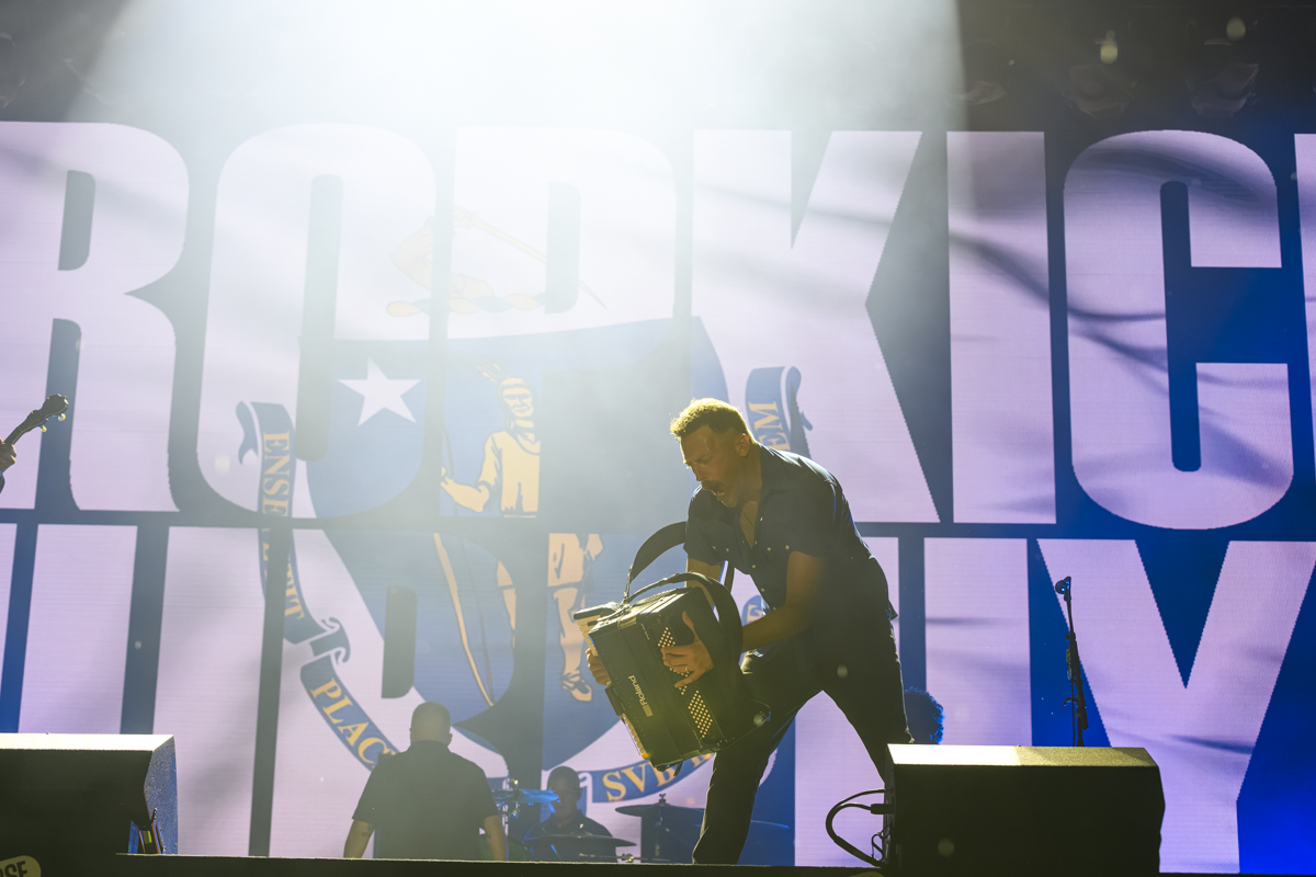 Dropkick Murphys @ Lokerse Feesten, foto 12, foto's door Bart Janssens - FrontView Magazine