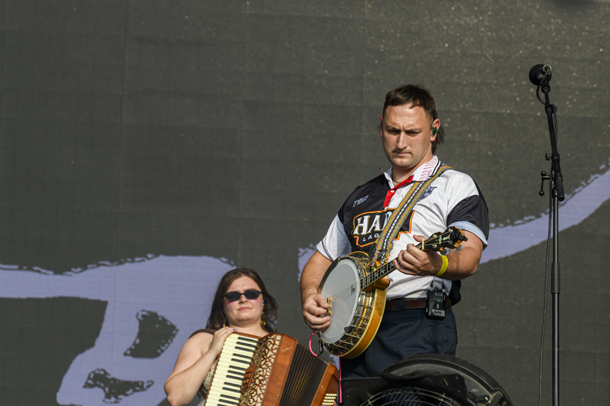 The Mary Wallopers @ Lokerse Feesten, photo 5 of 12, photographed by Bart Janssens - FrontView Magazine