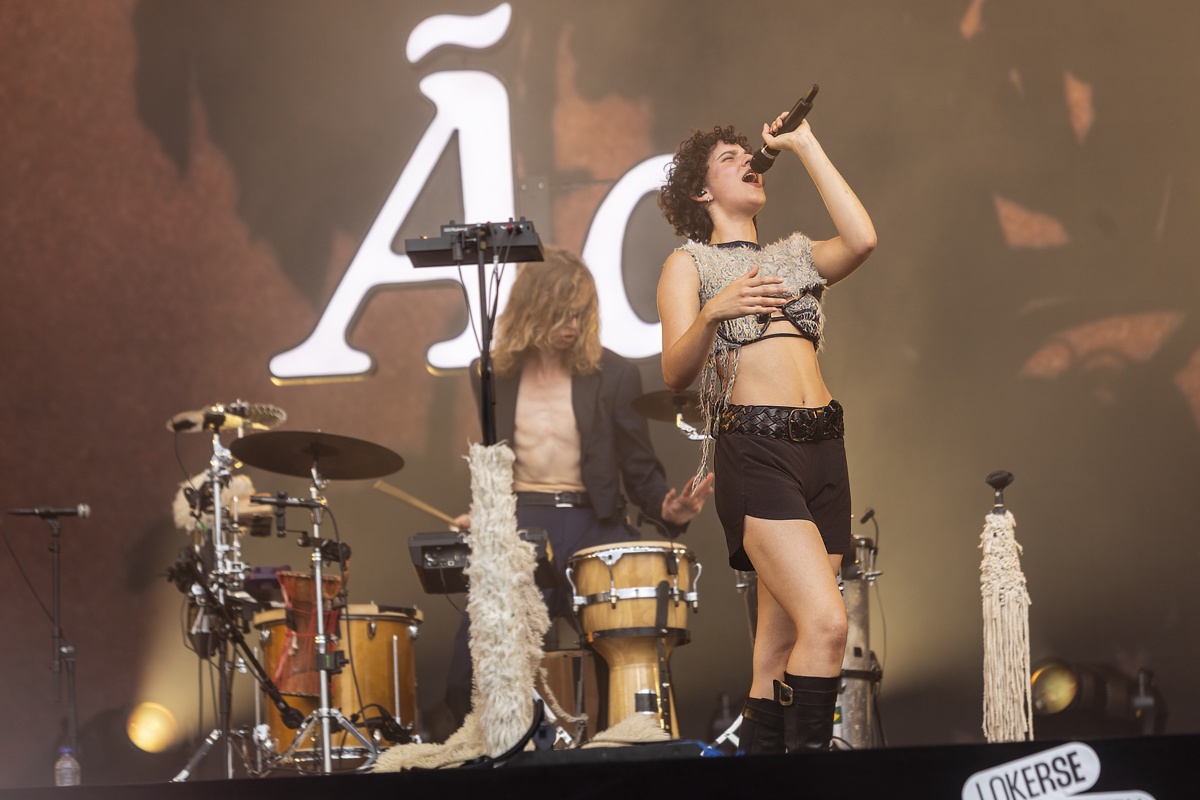 ÃO @ Lokerse Feesten, picture 11, photographed by Edwin Houdevelt - FrontView Magazine