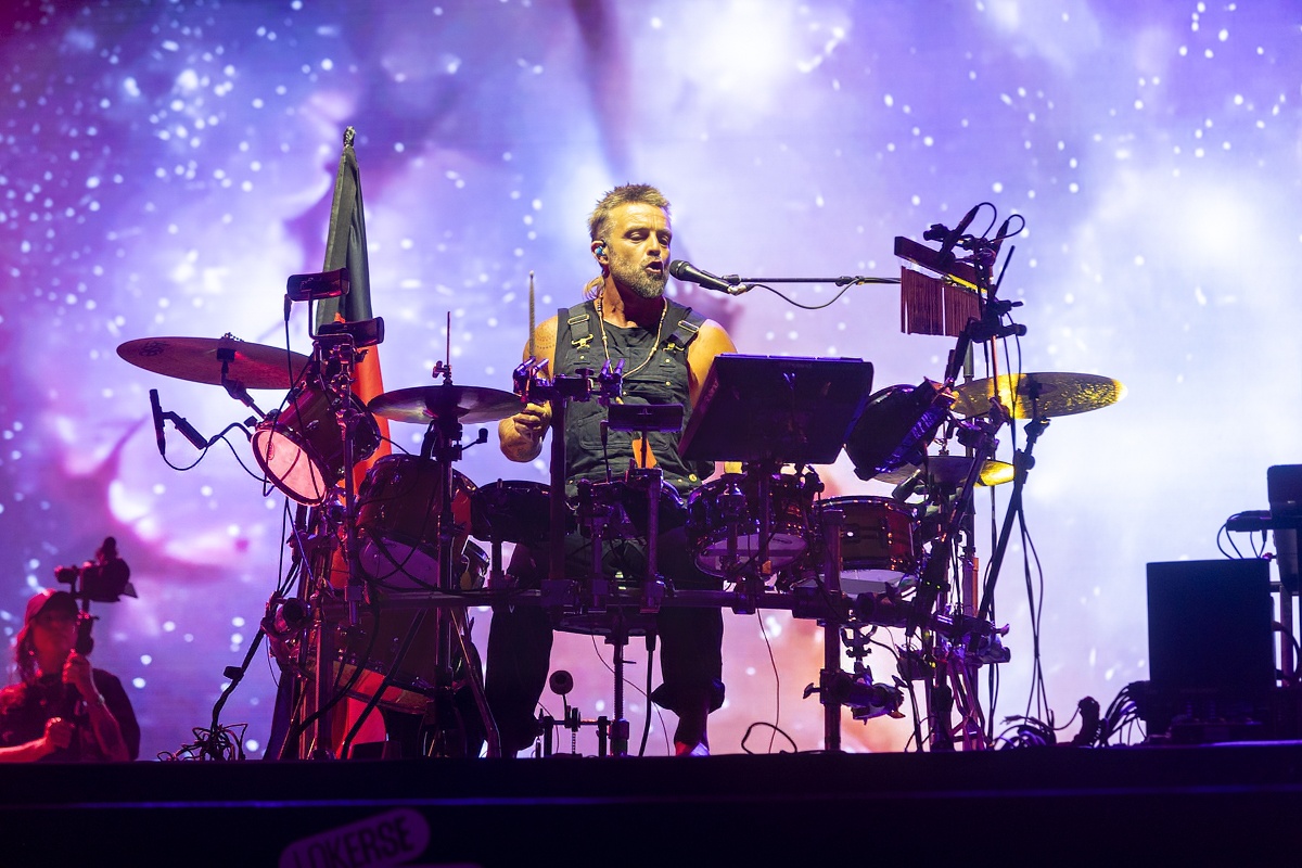 Xavier Rudd @ Lokerse Feesten, foto 9, foto's door Edwin Houdevelt - FrontView Magazine