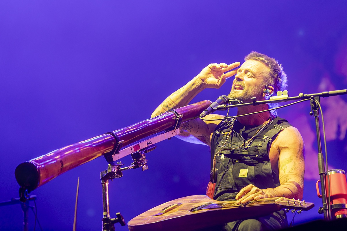 Xavier Rudd @ Lokerse Feesten, foto 13, foto's door Edwin Houdevelt - FrontView Magazine