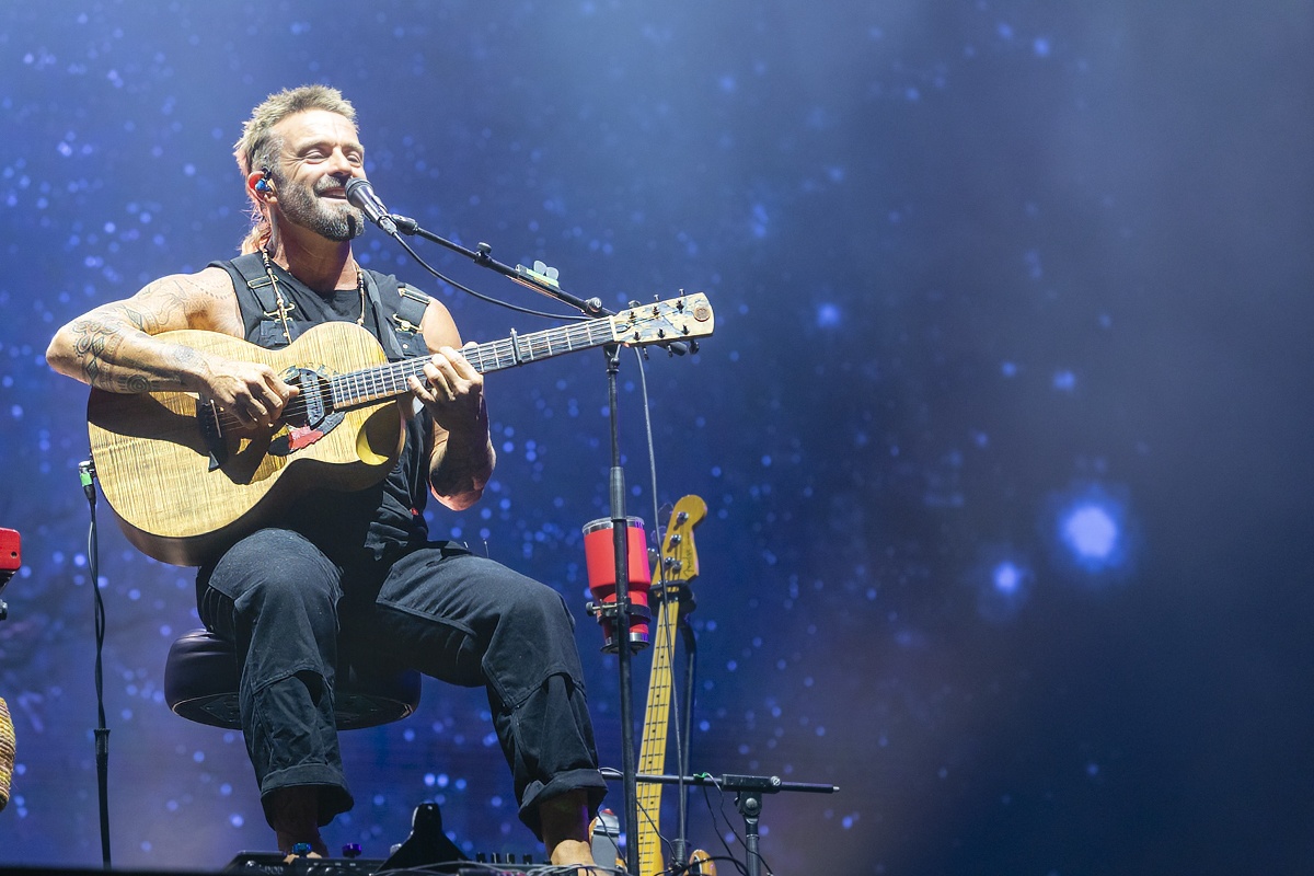 Xavier Rudd @ Lokerse Feesten, foto 18, foto's door Edwin Houdevelt - FrontView Magazine