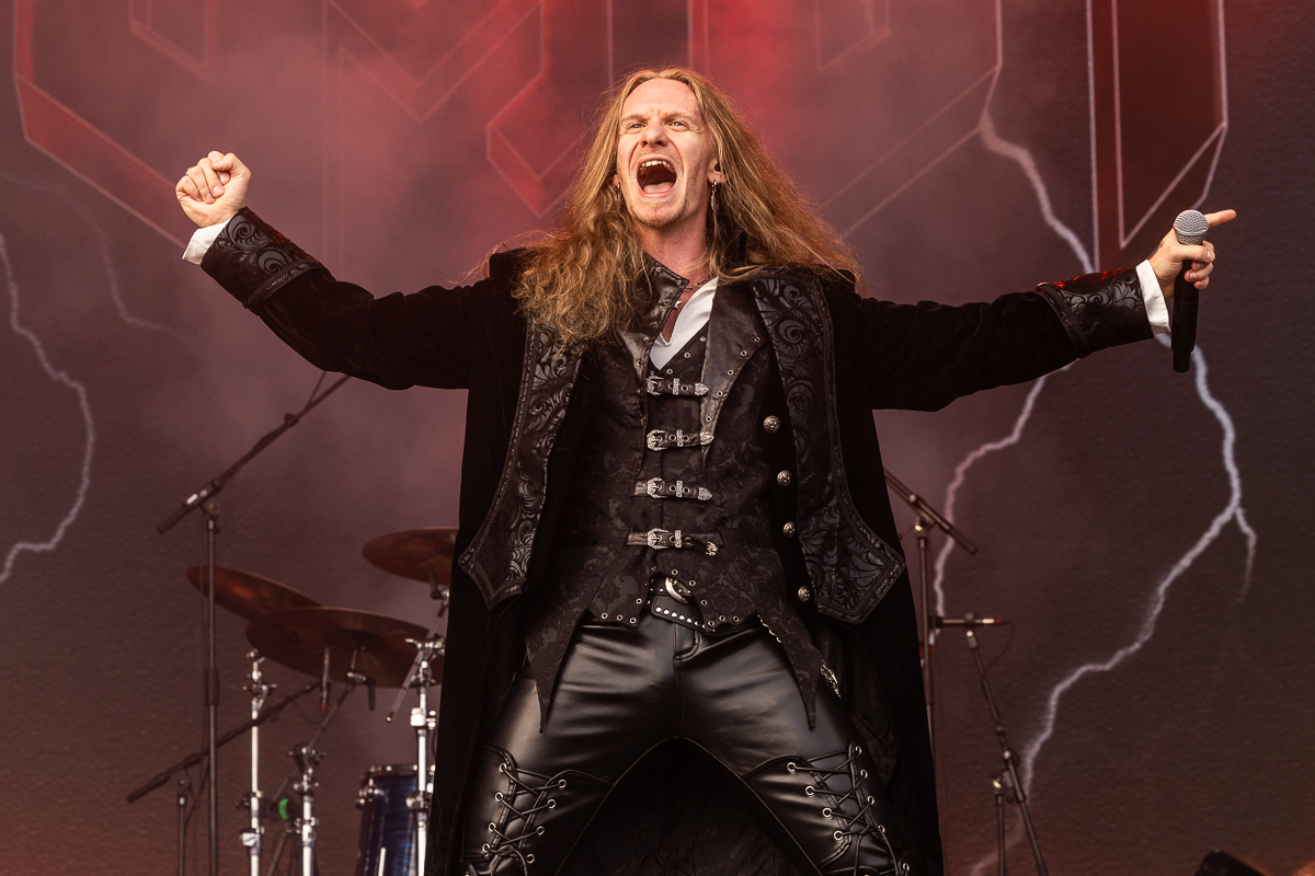 Wings of Steel @ Alcatraz, picture 8, photographed by David Johnson - FrontView Magazine