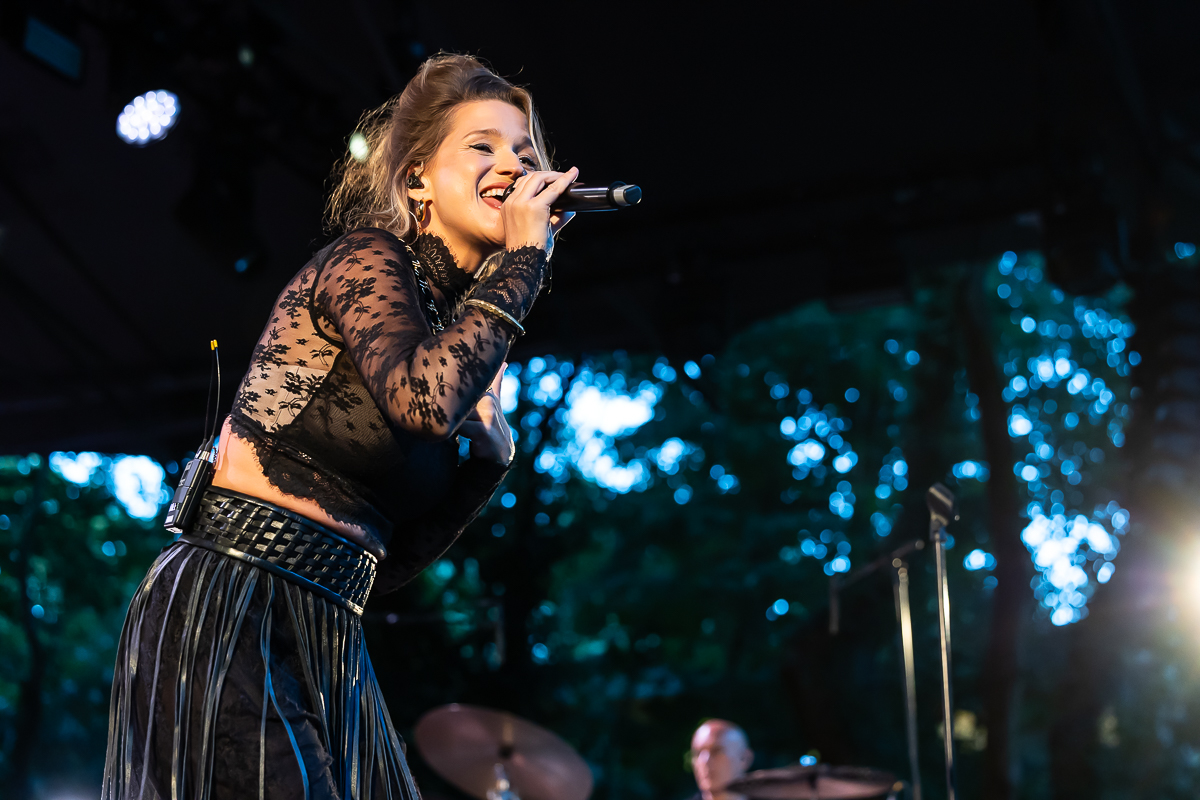 Selah Sue & The Gallands @ OLT Rivierenhof, picture 14, photographed by Marc Verdonck - FrontView Magazine