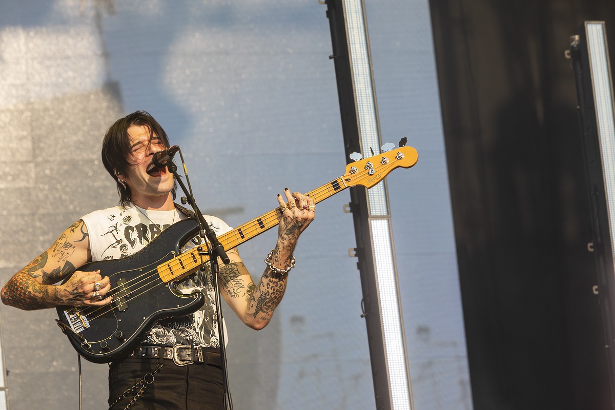 Sons @ Lokerse Feesten, picture 10, photographed by Edwin Houdevelt - FrontView Magazine
