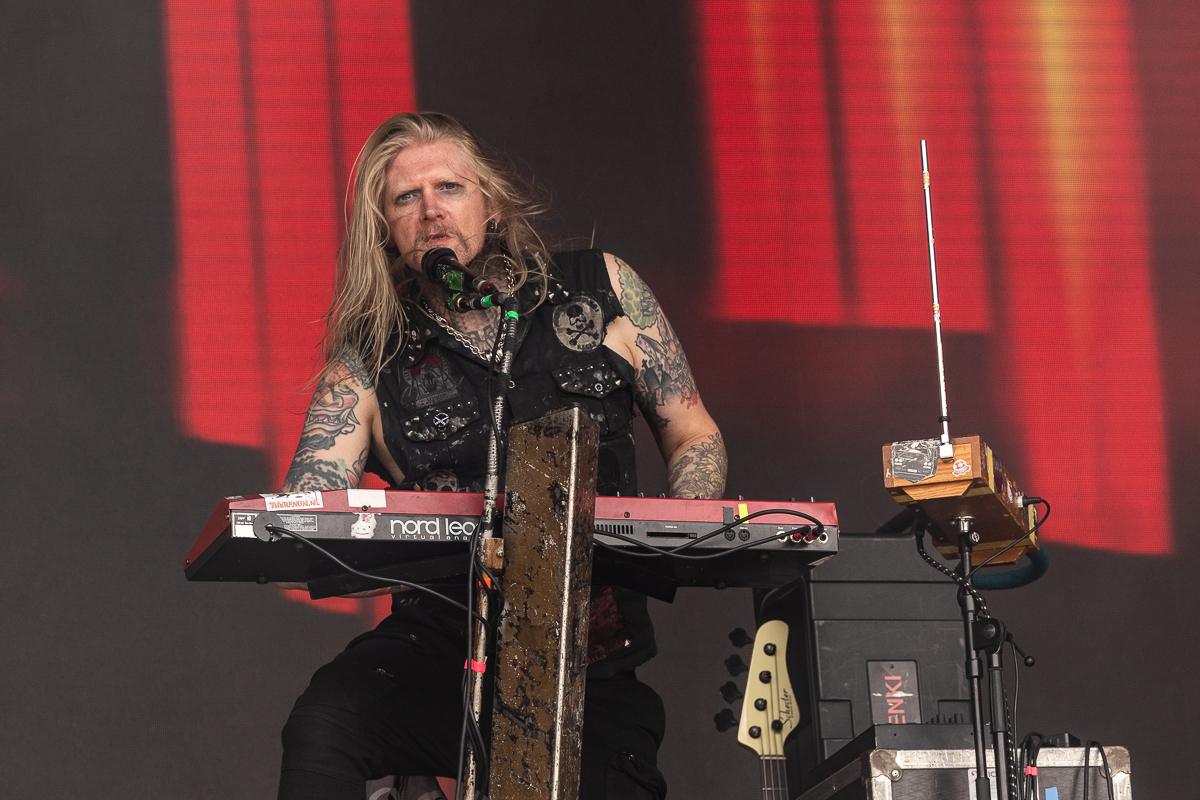 Combichrist @ Alcatraz, picture 7, photographed by David Johnson - FrontView Magazine