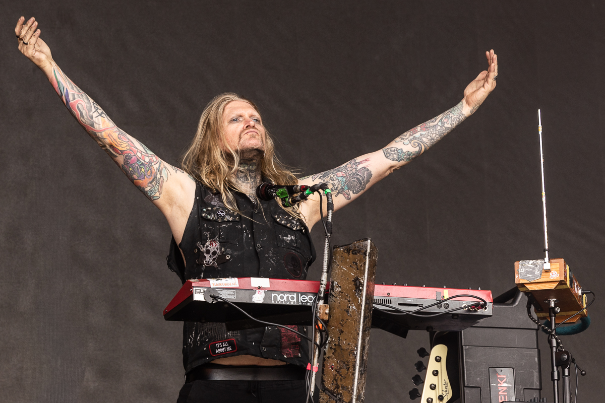 Combichrist @ Alcatraz, picture 3, photographed by David Johnson - FrontView Magazine