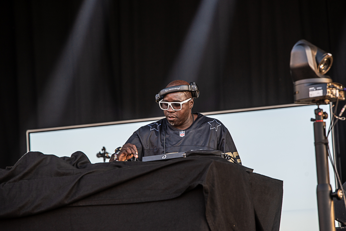 Crazy Sir-G @Muziek aan 't Water, picture 1, photographed by Raf Van Daele - FrontView Magazine
