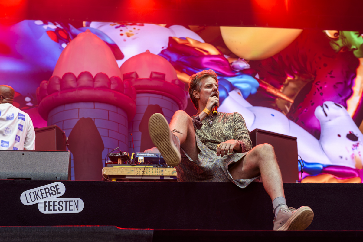 De Jeugd Van Tegenwoordig @ Lokerse Feesten, picture 17, photographed by Bart Janssens - FrontView Magazine