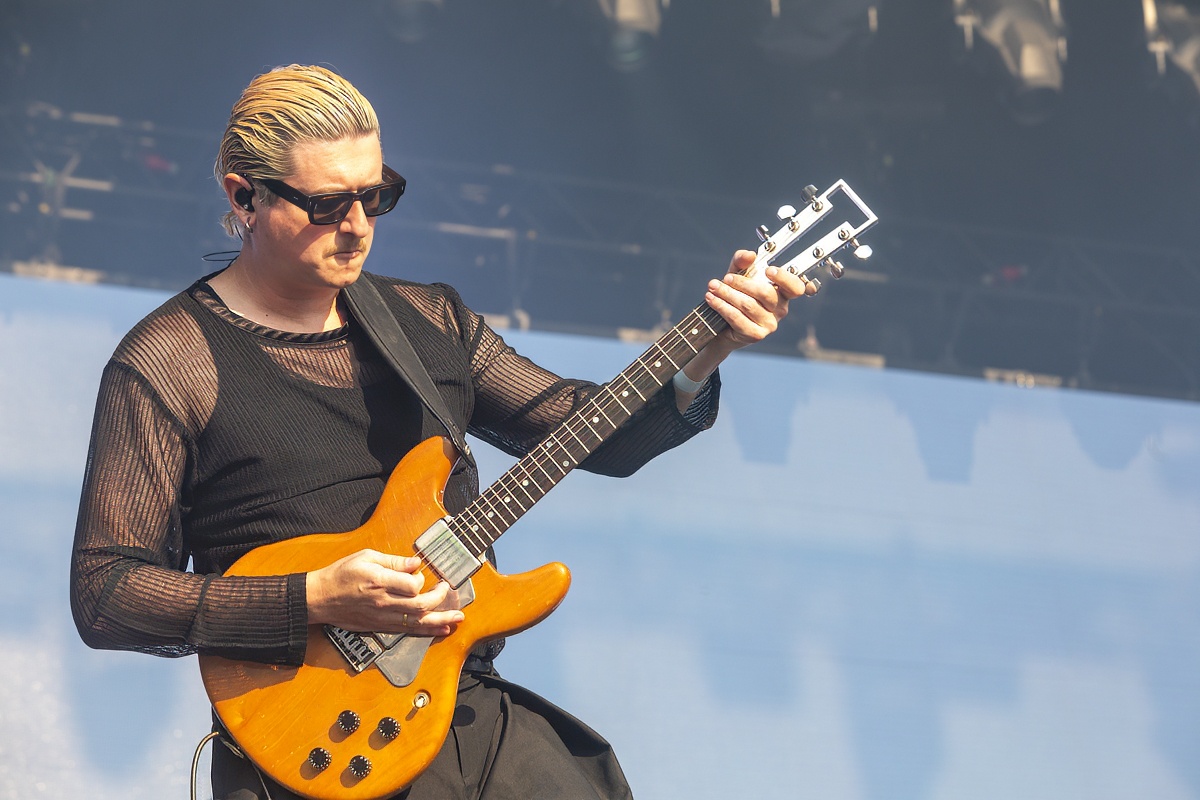 Sons @ Lokerse Feesten, picture 8, photographed by Edwin Houdevelt - FrontView Magazine