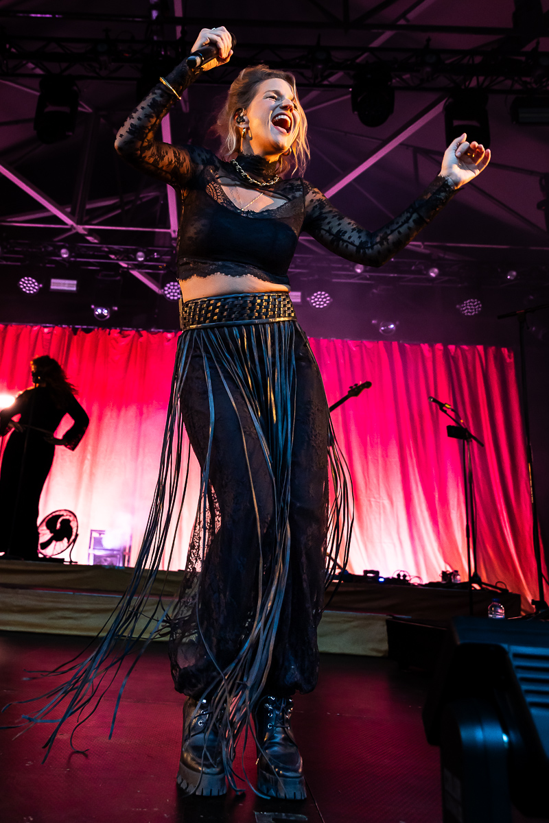 Selah Sue & The Gallands @ OLT Rivierenhof, picture 1, photographed by Marc Verdonck - FrontView Magazine