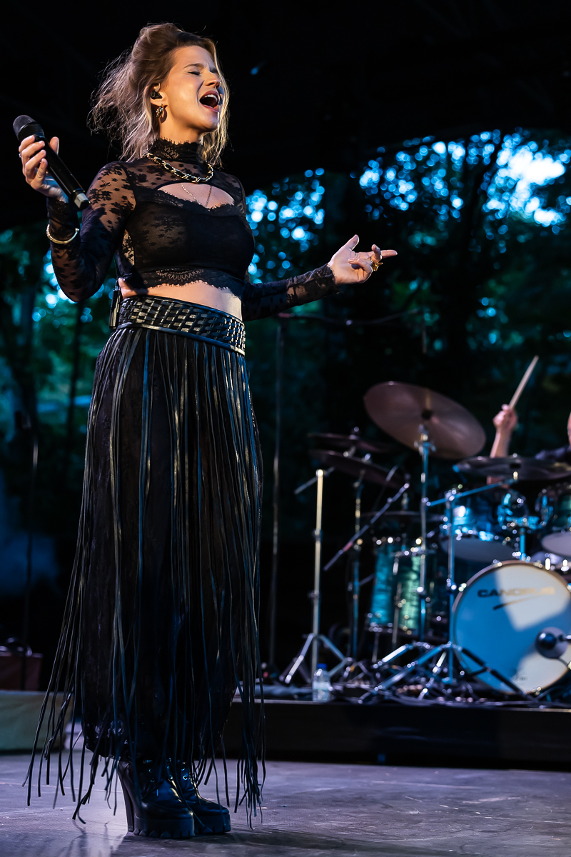 Selah Sue & The Gallands @ OLT Rivierenhof, picture 11, photographed by Marc Verdonck - FrontView Magazine
