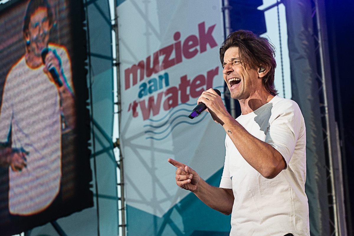 Clouseau @Muziek aan 't Water, picture 4, photographed by Raf Van Daele - FrontView Magazine
