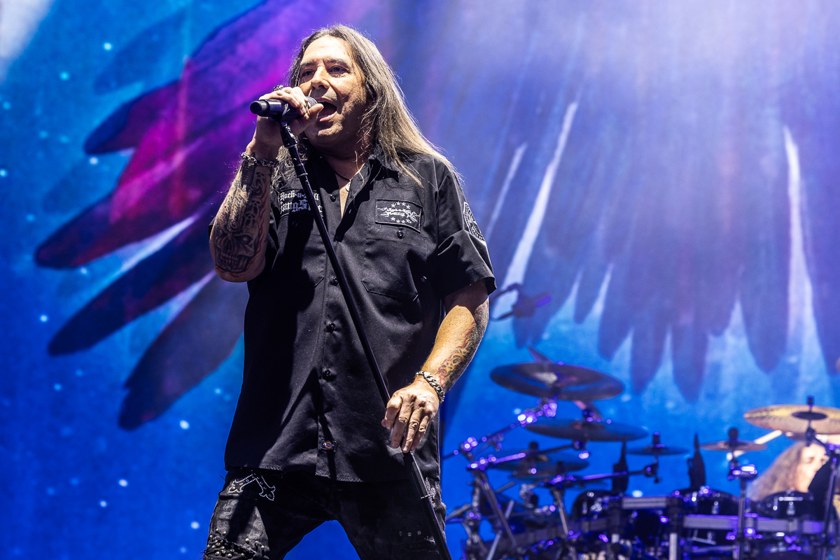 Savatage @ Alcatraz, picture 3, photographed by David Johnson - FrontView Magazine