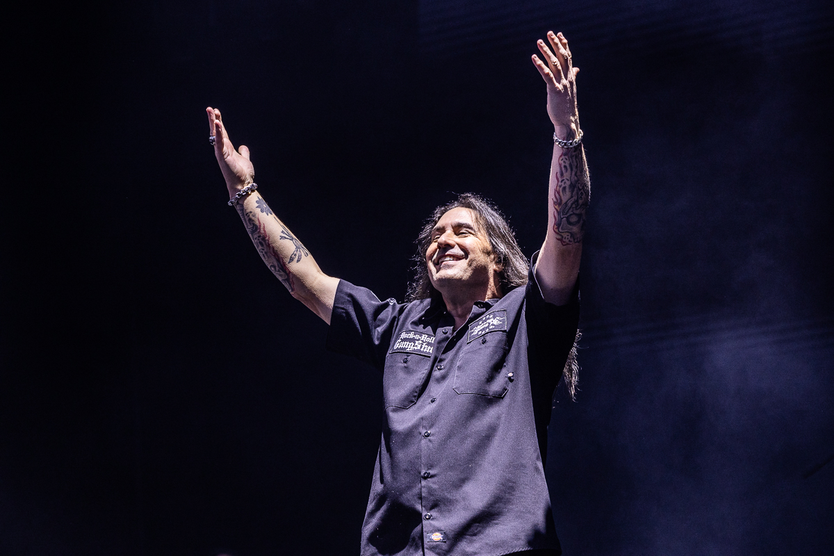 Savatage @ Alcatraz, picture 8, photographed by David Johnson - FrontView Magazine