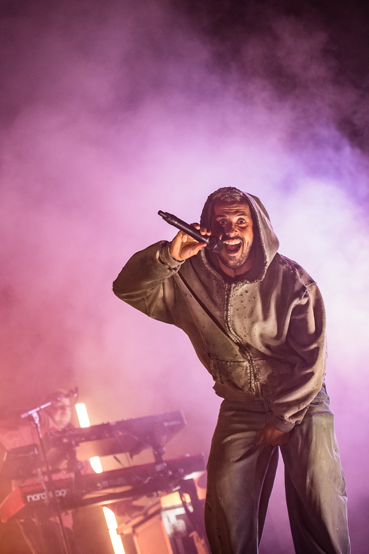 Zwangere Guy @ Suikerrock, picture 11, photographed by Jürgen Bruynooghe - FrontView Magazine
