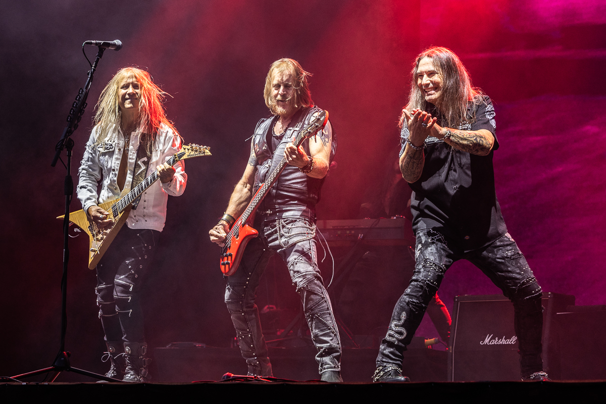 Savatage @ Alcatraz, picture 6, photographed by David Johnson - FrontView Magazine