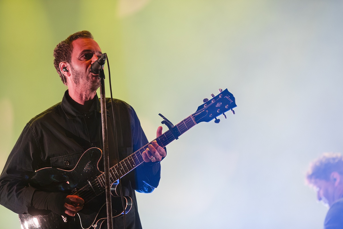 Editors @ Lokerse Feesten, picture 8, photographed by Edwin Houdevelt - FrontView Magazine
