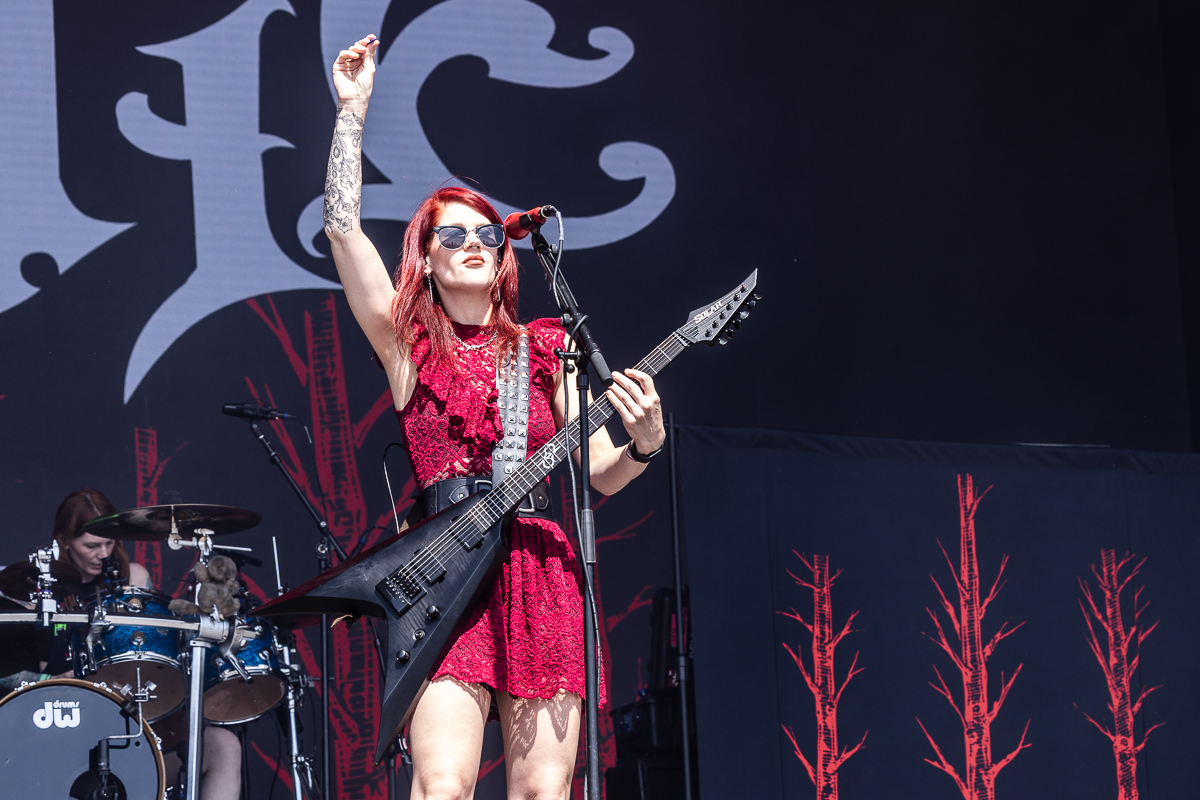 Kittie @ Alcatraz, picture 2, photographed by David Johnson - FrontView Magazine