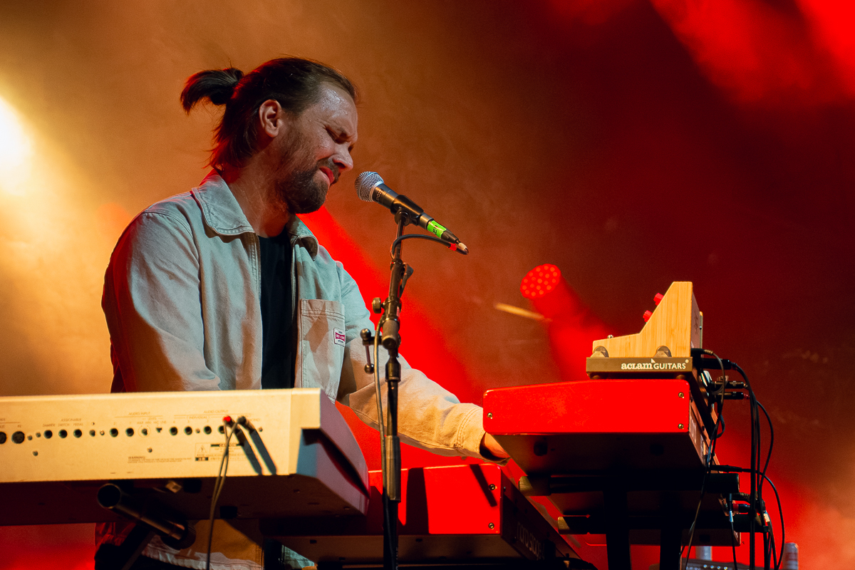 WAHWAHSDA + Sindicato Sonico @ OLT Rivierenhof, picture 21, photographed by Karlien Charlier - FrontView Magazine