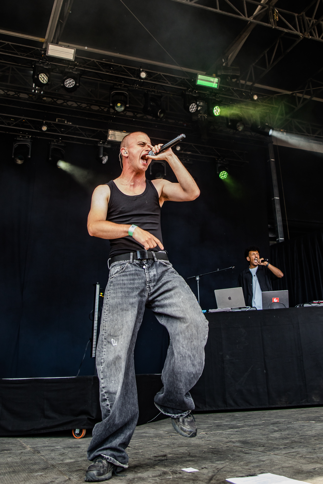 LeBlanc @ Suikerrock, picture 2, photographed by Jürgen Bruynooghe - FrontView Magazine