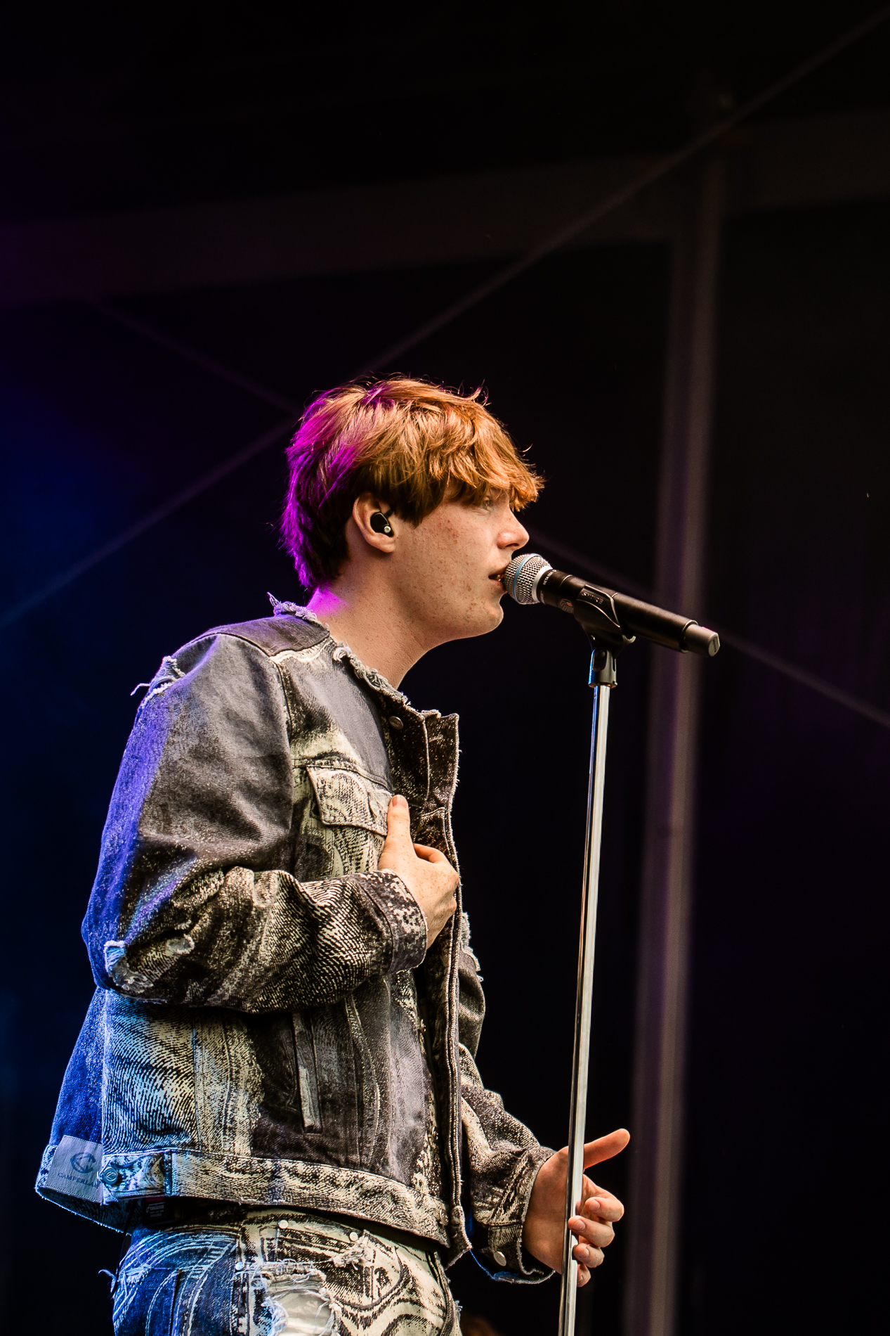 Bas Serra @ Suikerrock, picture 18, photographed by Jürgen Bruynooghe - FrontView Magazine