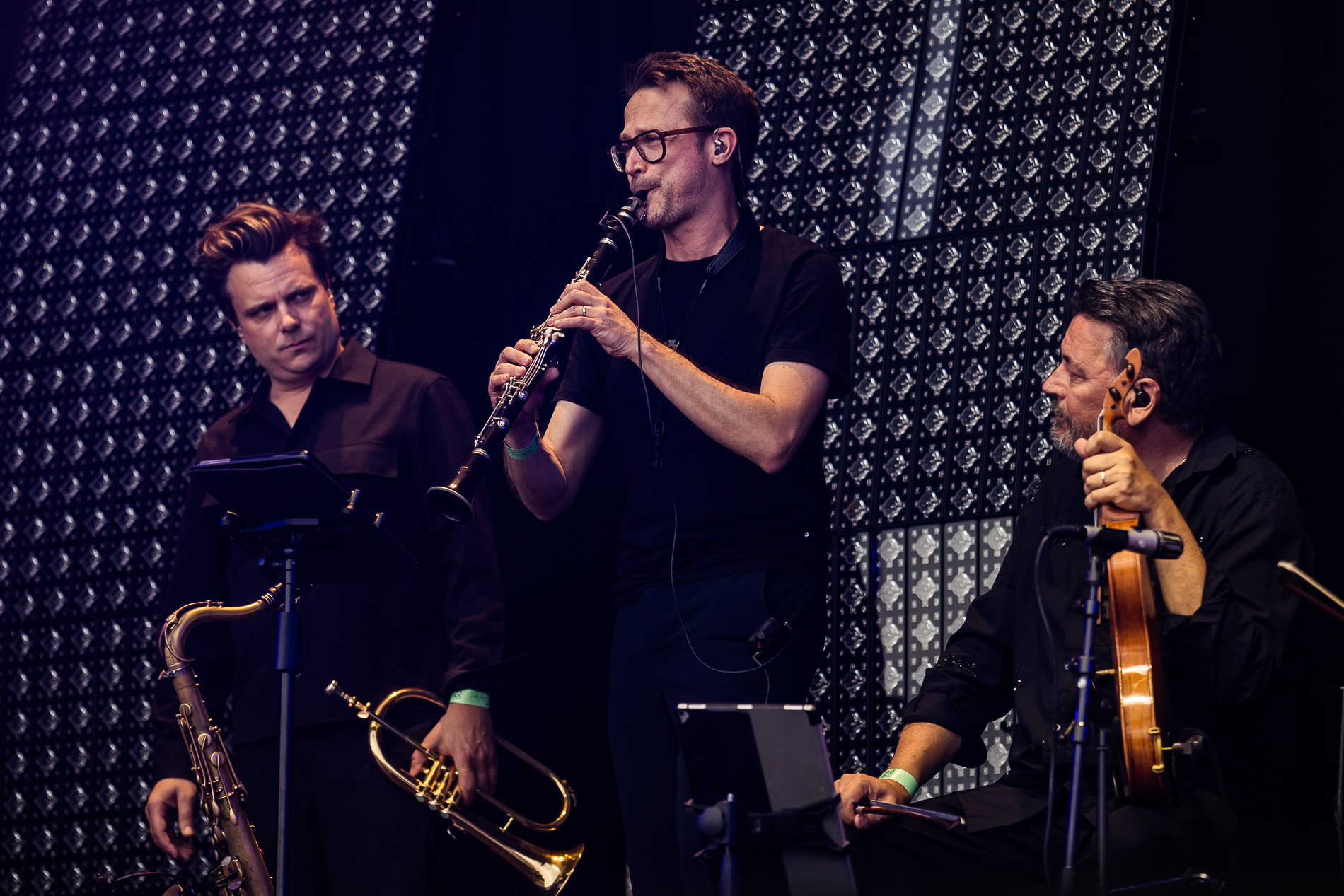 Guus Meeuwis @ Suikerrock, picture 14, photographed by Jürgen Bruynooghe - FrontView Magazine