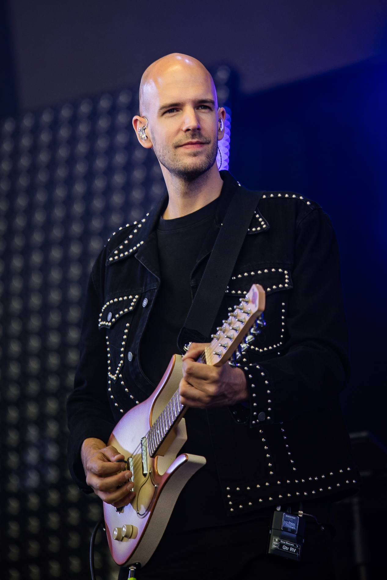 Guus Meeuwis @ Suikerrock, picture 8, photographed by Jürgen Bruynooghe - FrontView Magazine