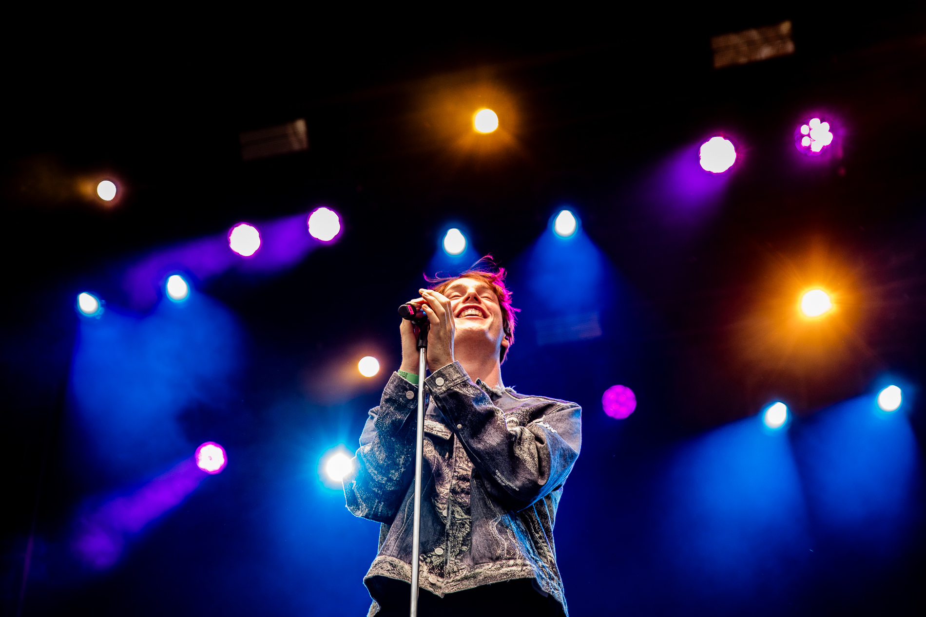 Bas Serra @ Suikerrock, picture 8, photographed by Jürgen Bruynooghe - FrontView Magazine