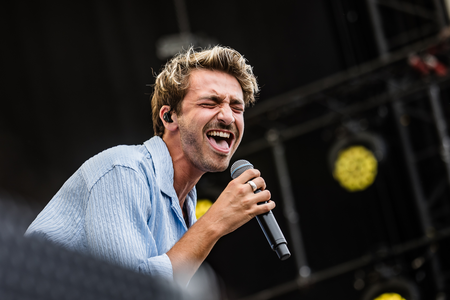 Aaron Blommaert @ Suikerrock, picture 16, photographed by Jürgen Bruynooghe - FrontView Magazine