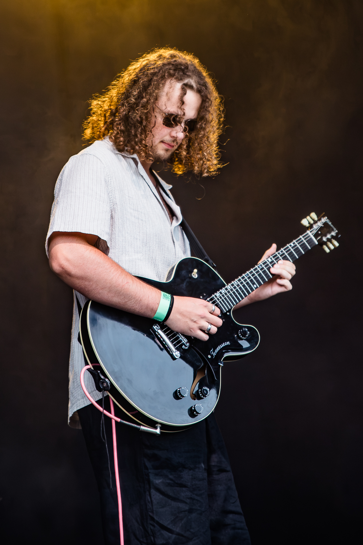 Bas Serra @ Suikerrock, picture 2, photographed by Jürgen Bruynooghe - FrontView Magazine