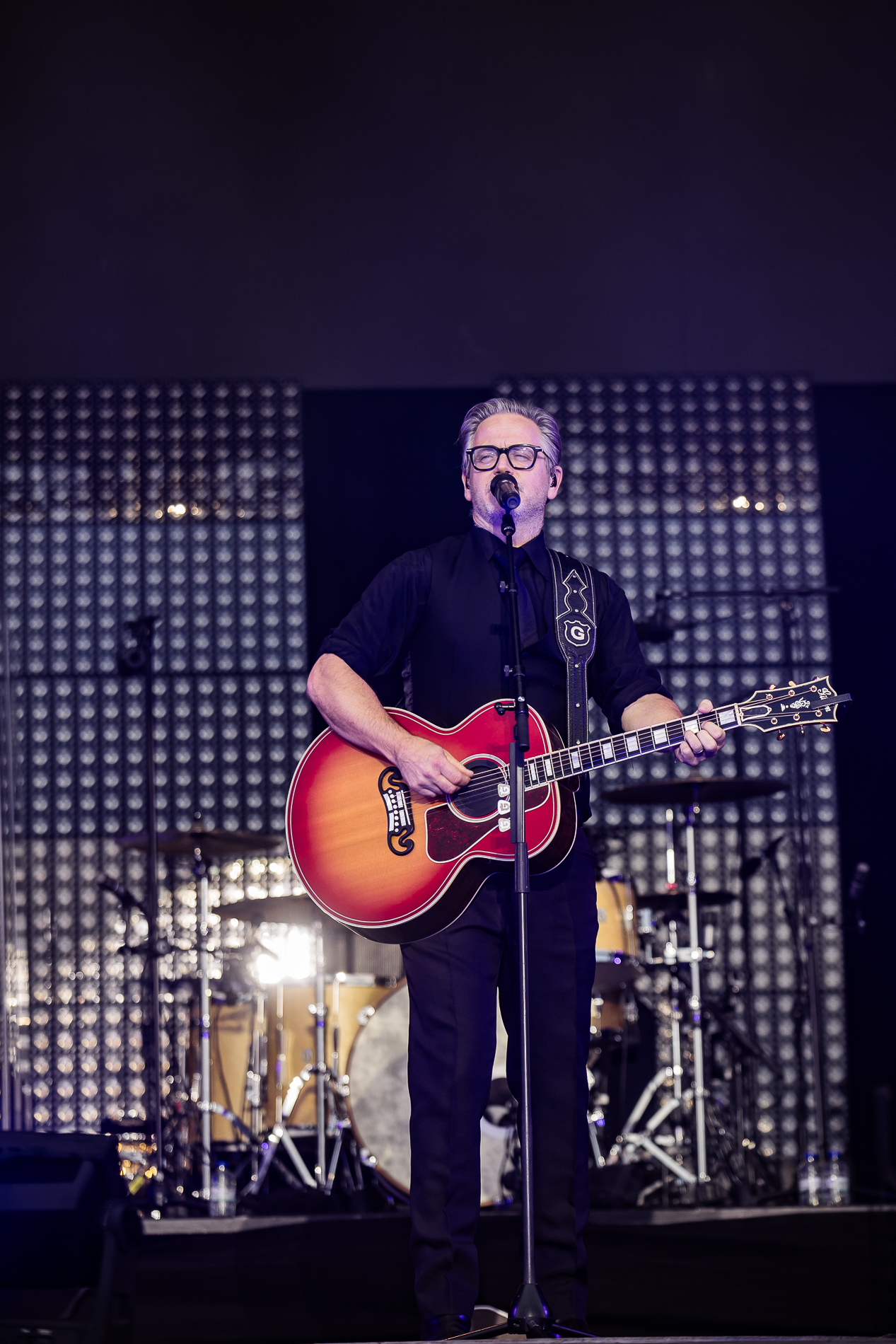 Guus Meeuwis @ Suikerrock, picture 18, photographed by Jürgen Bruynooghe - FrontView Magazine