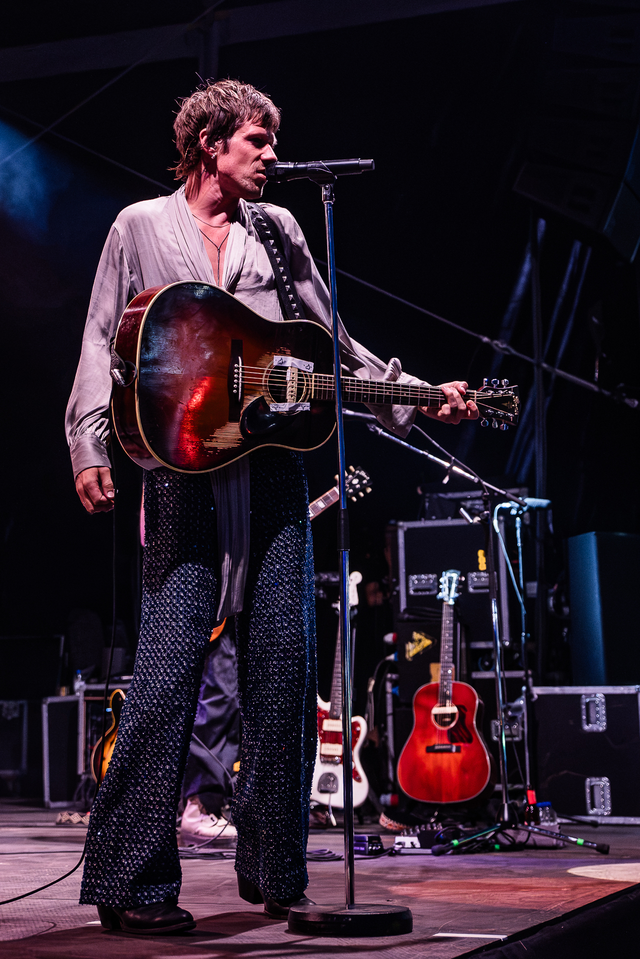 Son Mieux @ Suikerrock, picture 5, photographed by Jürgen Bruynooghe - FrontView Magazine