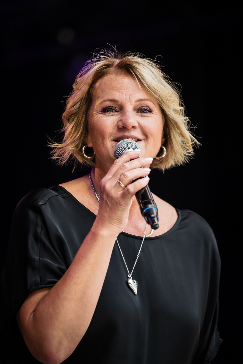 Barbara Dex @ Fonnefeesten 2026, foto 3, foto's door Danny Wagemans - FrontView Magazine