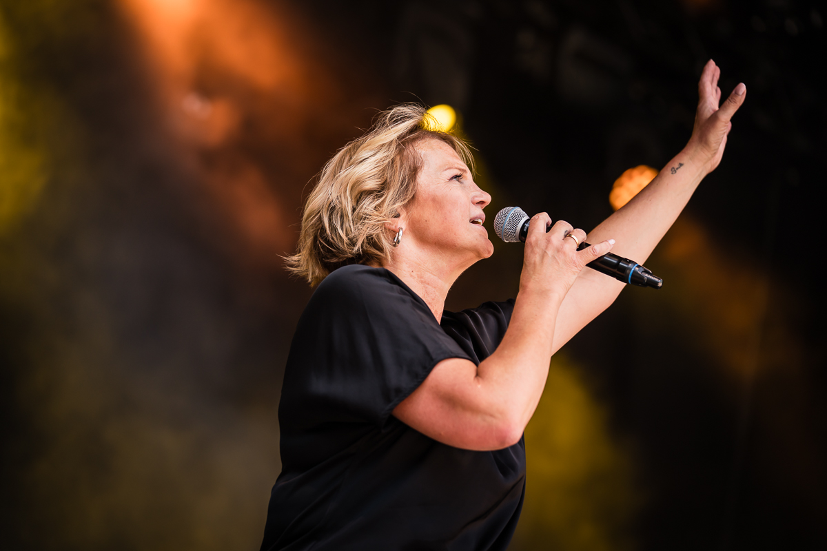 Barbara Dex @ Fonnefeesten 2026, foto 20, foto's door Danny Wagemans - FrontView Magazine